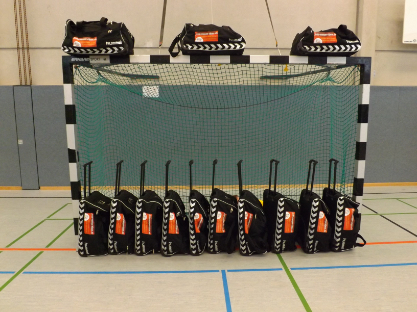 Handball 1. Herren von Eintracht Hiltrup nur Sporttaschen im September 2013